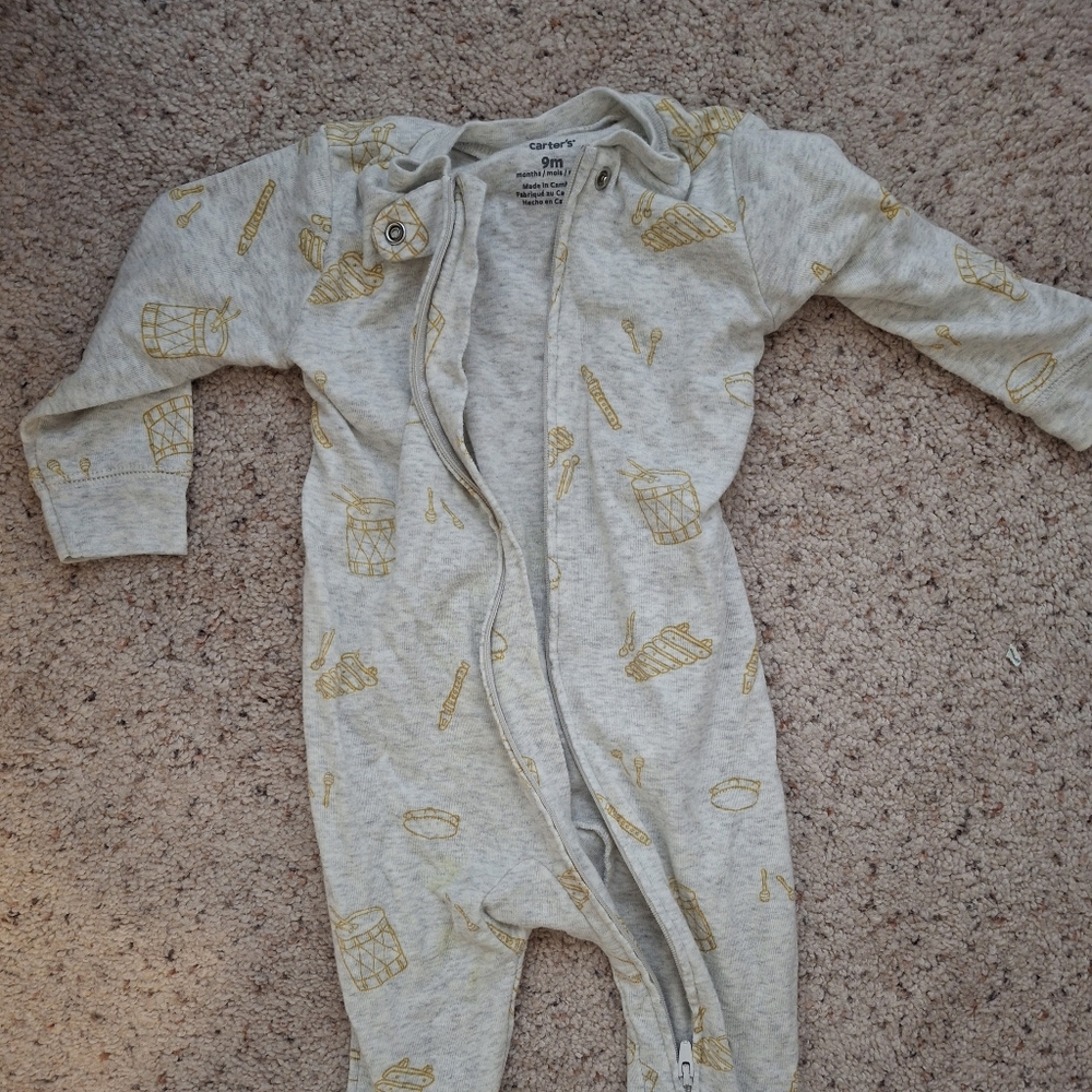 Carter's Gray and Gold onesie, 9 month, barely used